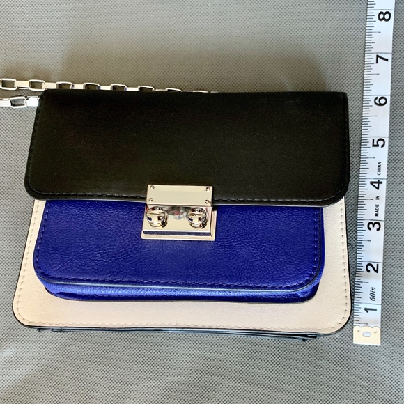 Express Purse - Picture 3 of 6